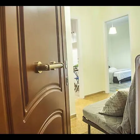 Fionia In Gazi- Center Apartment Athens